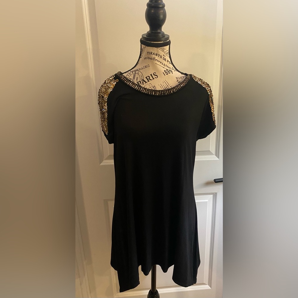 Chico’s Black Label - Black tunic embellished gold sequent shoulders Size 1/S/8